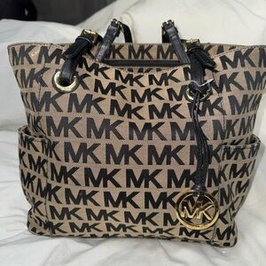 Michael Kors Large Jet Set Tote